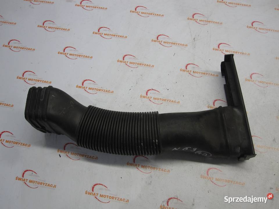 AUDI A1 I 8X kierownica powietrza 6R0129618G