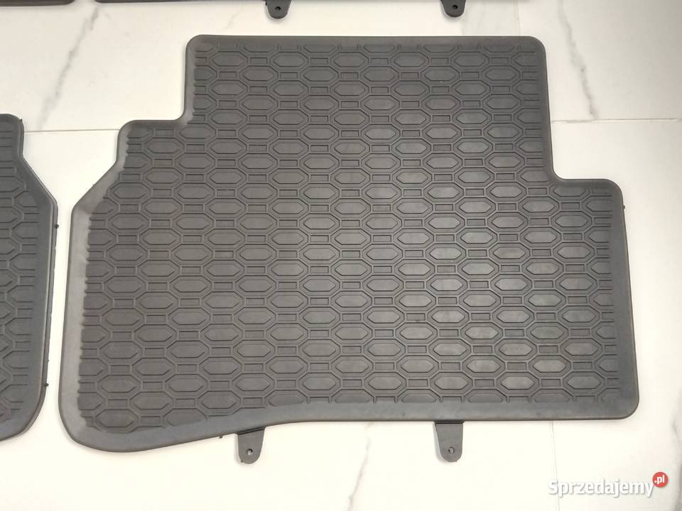 Mercedes C Klasa W205 2013 Dywaniki Gumowe Ostroróg