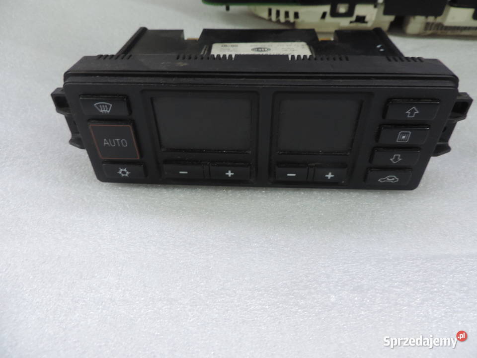 AUDI A4 B5 PANEL KLIMATYZACJI 8L0820043D Nowy Sącz