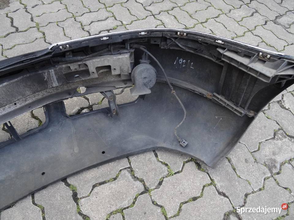 AUDI A8 D2 ZDERZAK PRZOD PRZEDNI LZ9W Przemęt