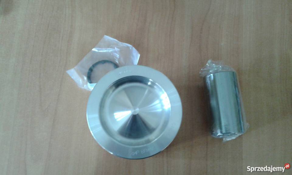Tłok do silnika LT10 L10 LT10C Stalowa Wola