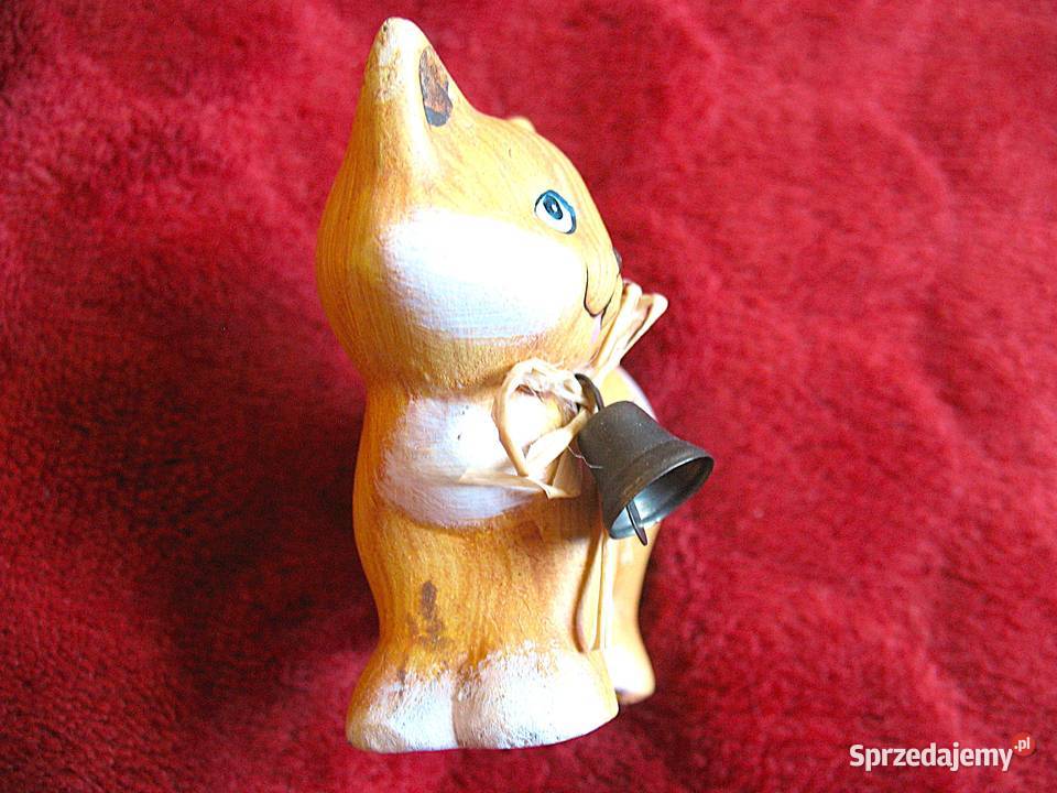 Kot rudy z dzwoneczkiem figurka ceramika 6 x 7 x