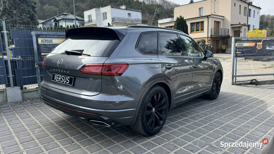 Volkswagen Touareg FV23 R Line 286 4x4 Salon isofix Gdynia