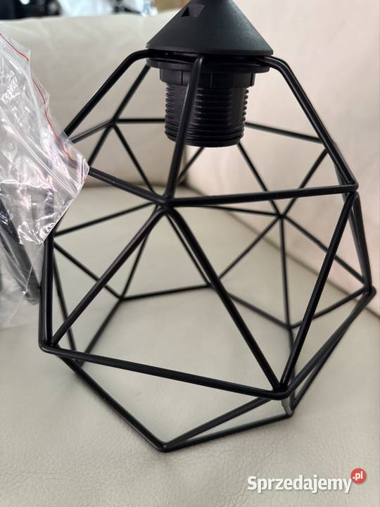 Lampa w stylu industrialnym metaloplastyka Długopole-Zdrój