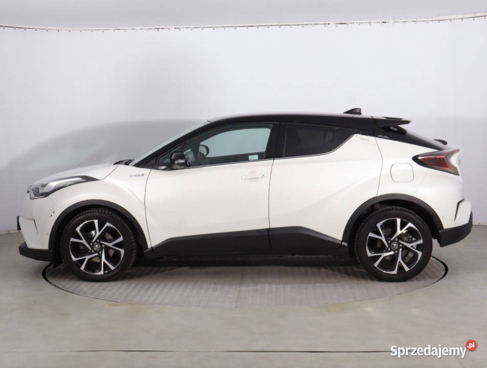 Toyota CHR 18 Hybrid Piaseczno