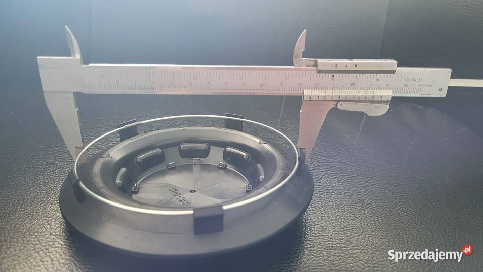 Dekielek Mercedes Benz BC383 147mm Koła i felgi