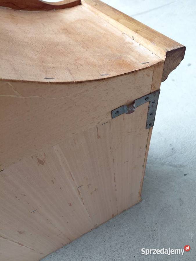 witrynka wisząca 363 Byczyna