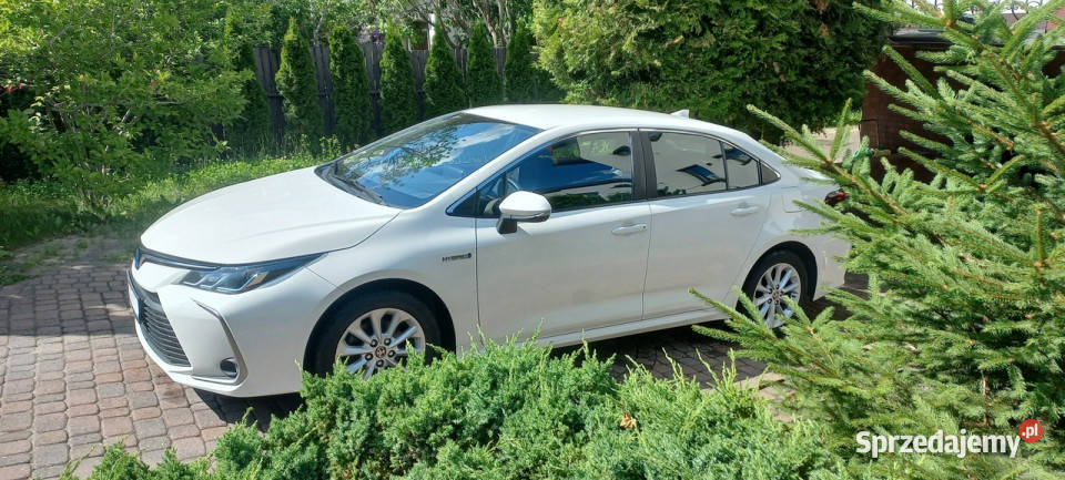 Toyota Corolla ECVT 18 Hybryda Pełna historia Gdańsk