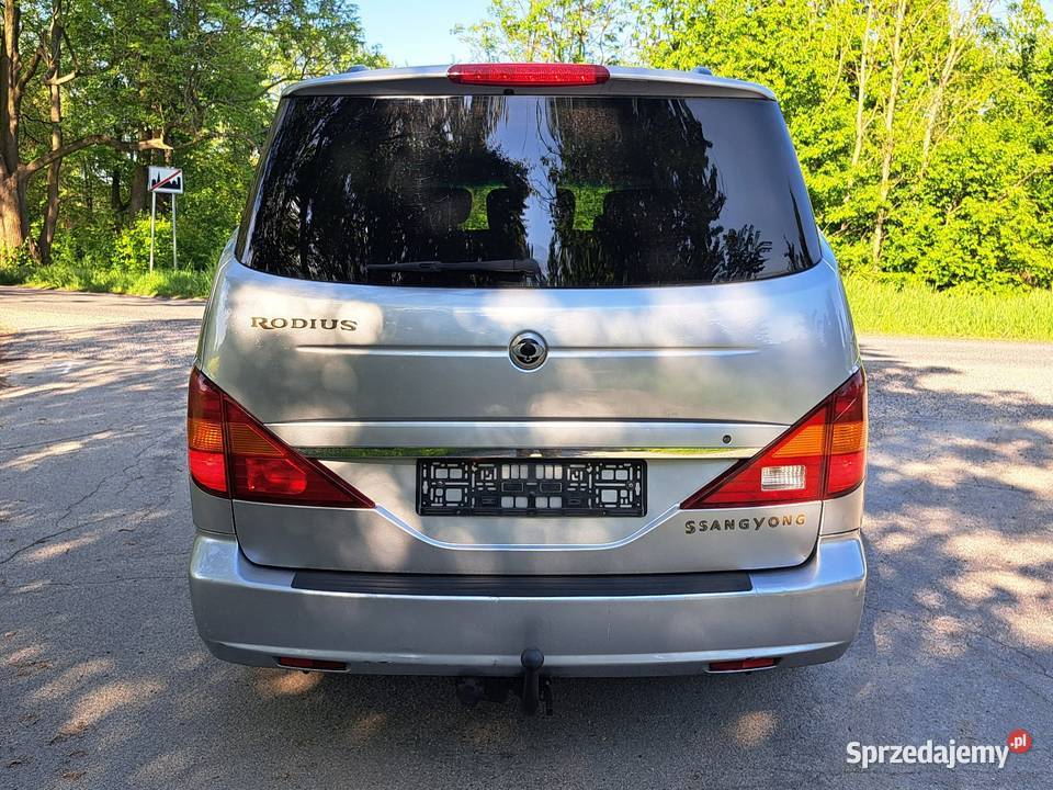 Ssangyong Rodius 4x4 27 Mercedes 7 osobowy gniazdo USB Oleśnica