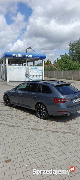 Skoda Superb 20TSI 280 4x4 Sportline czujnik deszczu Warka