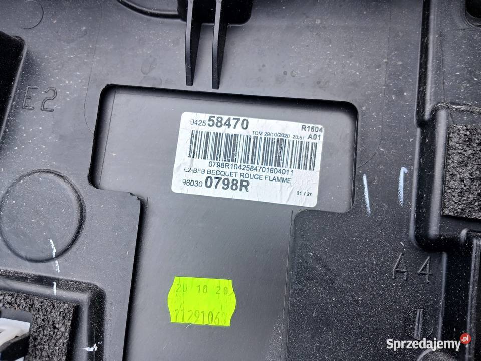 Renault Megane 4 IV 2015 960301054R spojler Białystok sprzedam