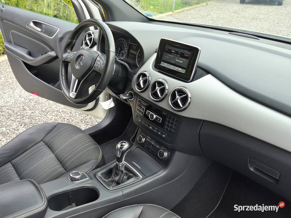 mercedes B 180 16 T 122Urban 1600cm3 Ostrowiec Świętokrzyski