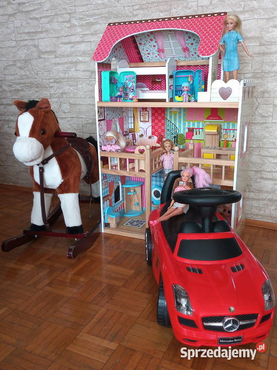 Domek lalek z Mercedesem i konikiem na biegunach Wrocław