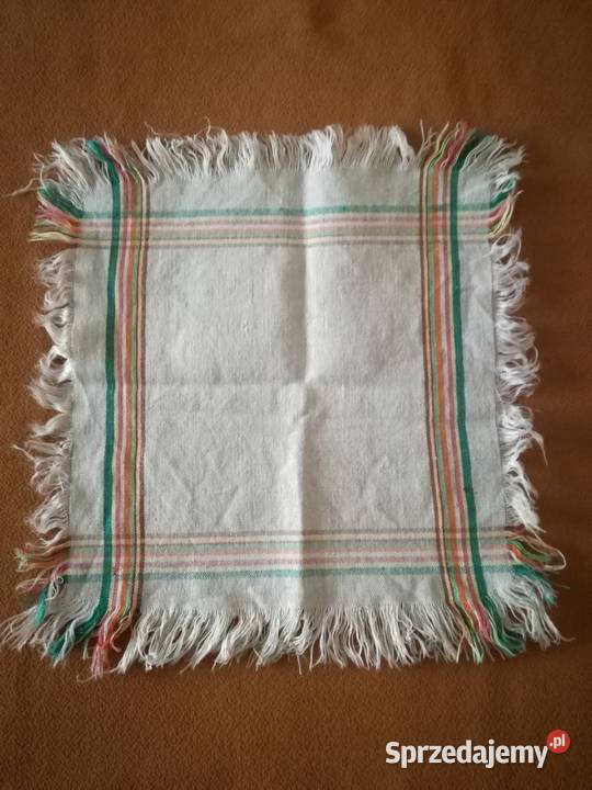 Lniana serwetka z frędzelkamiRozmiar 27x27 Obrusy i serwety
