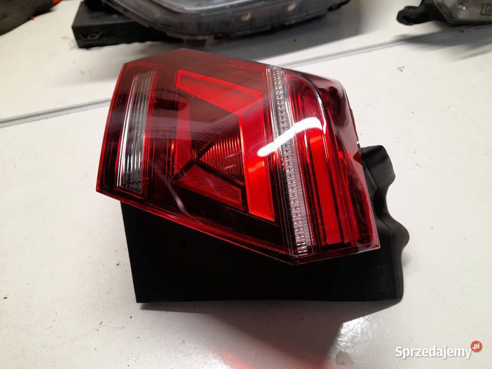 VW TIGUAN 2 IQ LAMPA LEWA TYŁ LED 5NA945207J Goleniów