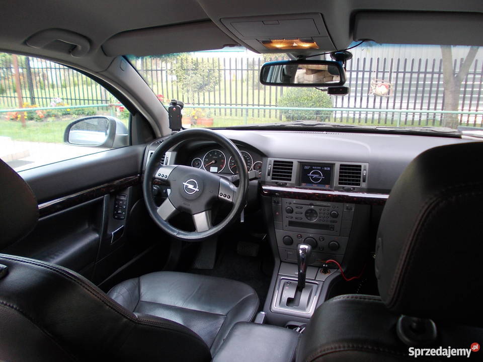 Opel vectra c wersja cosmo 30 V6 CDTI 177 187 radio / CD Nowa Wieś Wielka