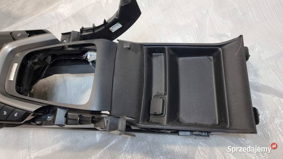 TUNEL PODŁOKIETNIK FORD MONDEO MK5 ES73F043B04A