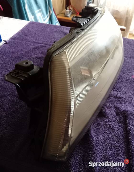 Leflektor Renault laguna łódzkie Pabianice