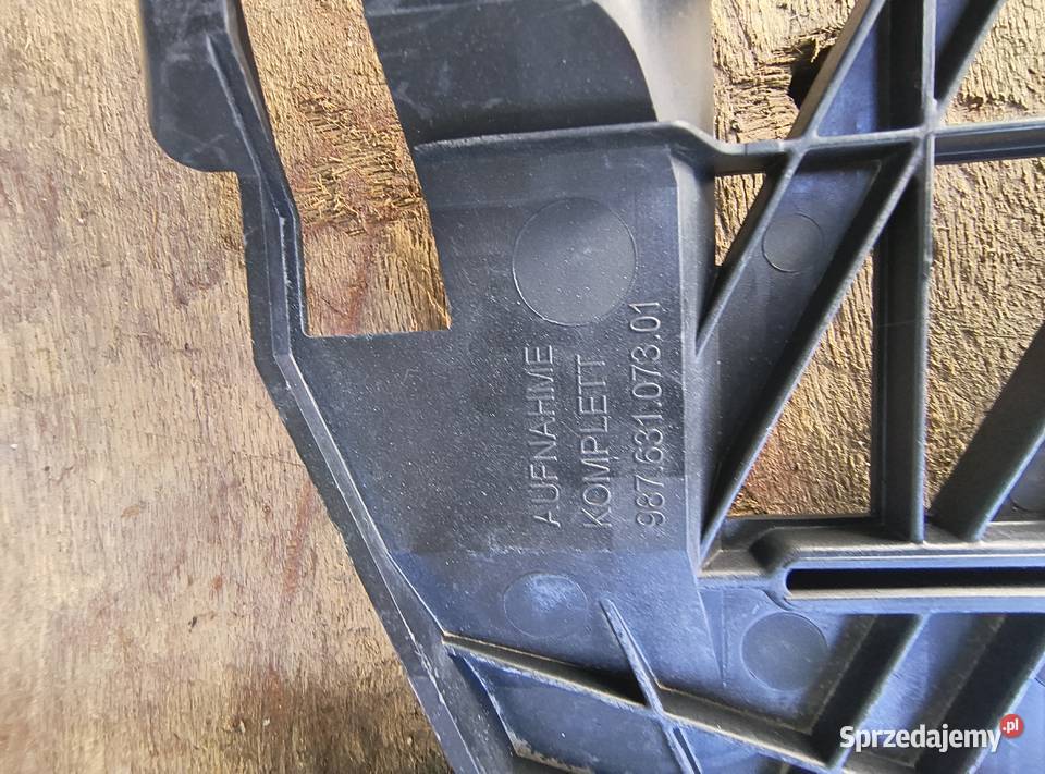 Porsche 987 Boxster Cayman podstawareflektor Bieliny