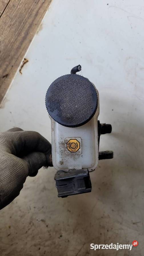 Pompa hamulcowa Mazda 323f Łagów