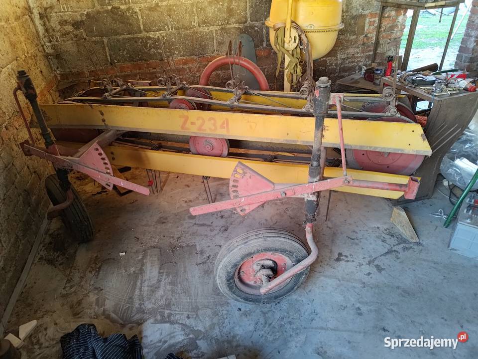 Przetrząsaczo zgrabiarka taśmowa Z234 lubelskie Zamość