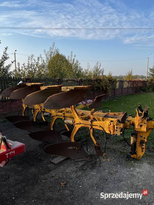 Sprzedam pług obrotowy 4skibowy kuhn huard Strugi