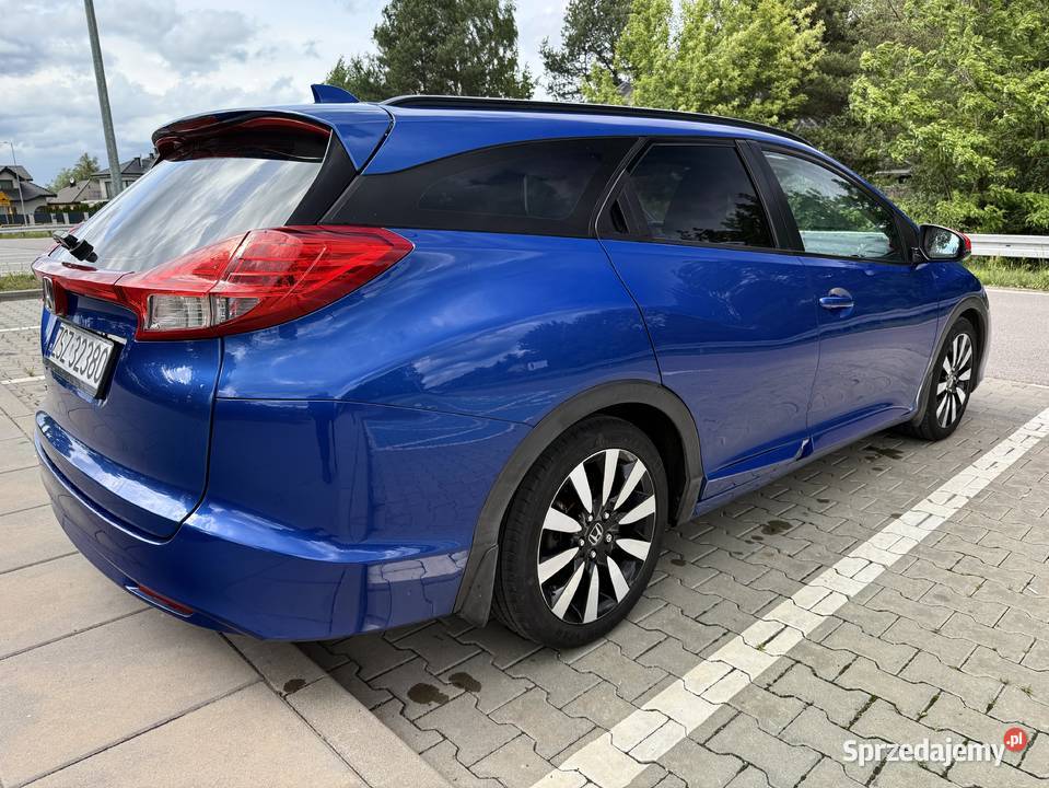 2015 Honda Civic 18 benzyna Rally Red Salon Honda Radzymin