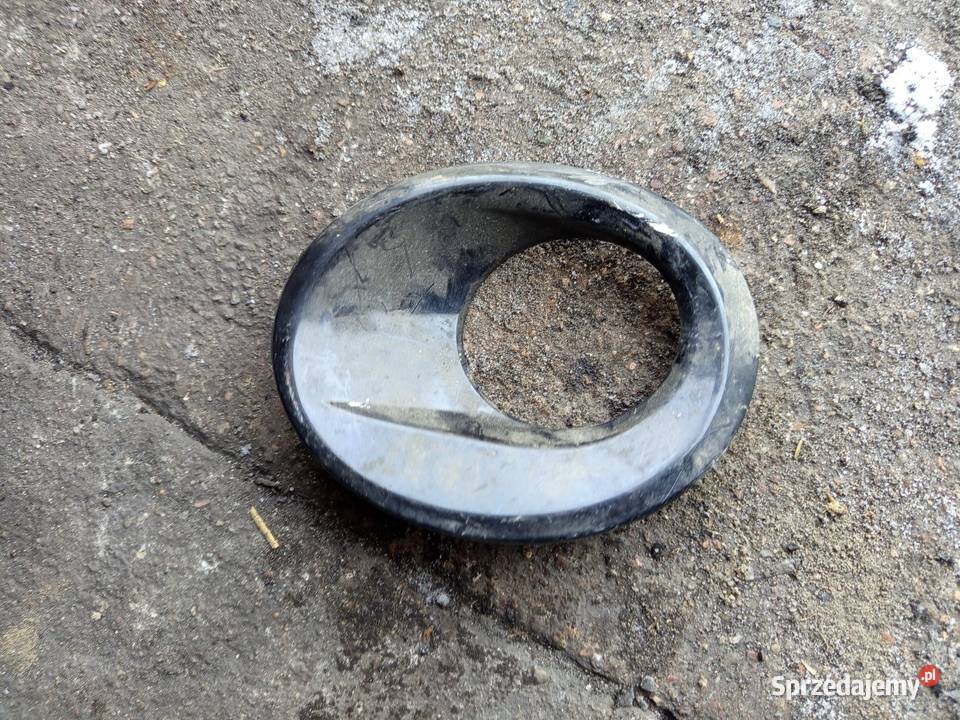 Ramka halogenu Ford Mondeo Mk 3 przedlift Łask