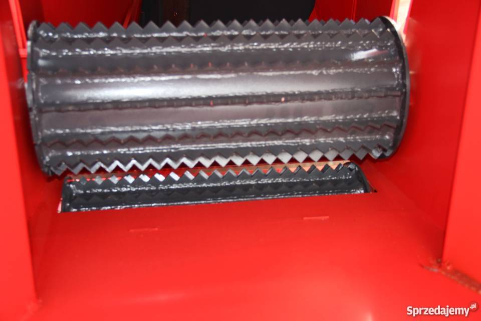 Rębak rozdrabniacz gałęzi do gałęzi BX 122RS Rogóźno sprzedam