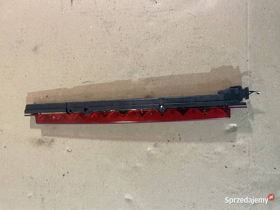 8D9945097B trzecie światło stop audi a4 b5 lift osobowe Szczecin