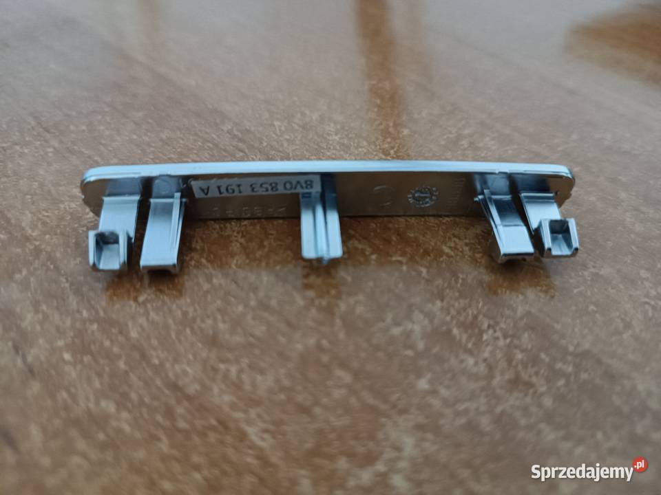 Znaczek w deskę Etron Audi A3 8V