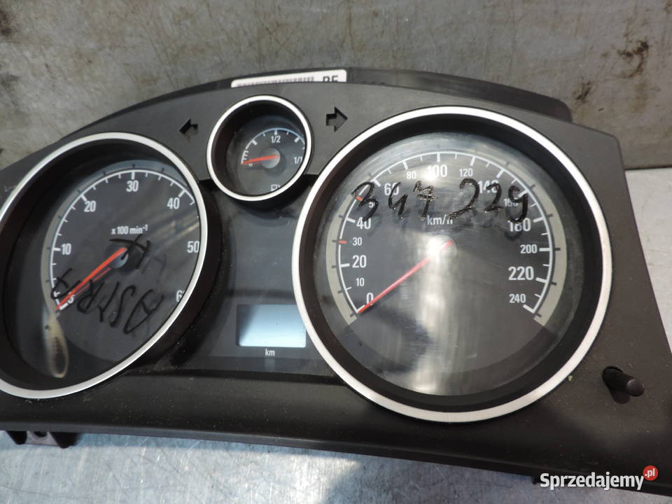 OPEL ZAFIRA B ASTRA H CDTI LICZNIK ZEGAR Rok produkcji 2006 Nowy Sącz