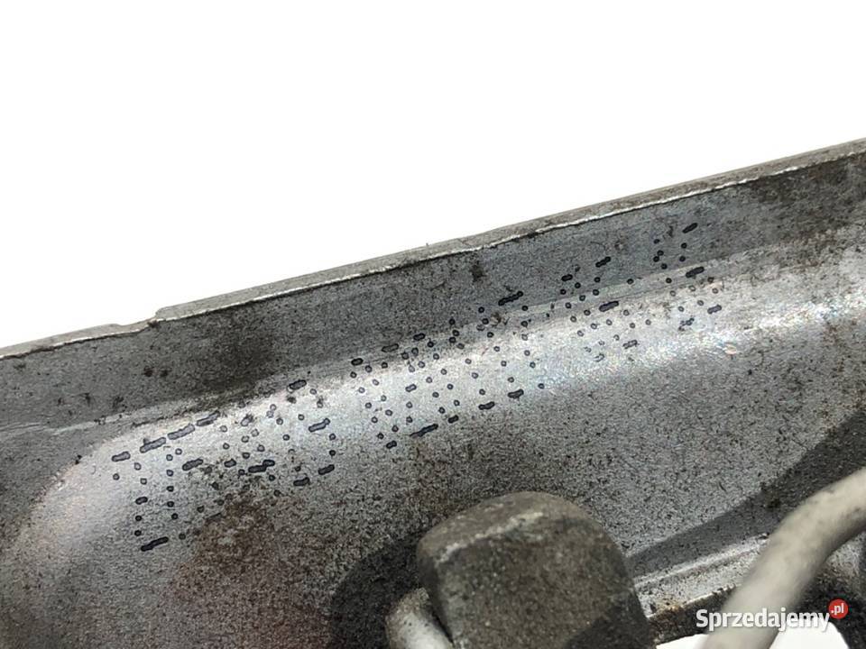 ZAMEK MASKI PRAWY MINI CLUBMAN R55 Hatchback