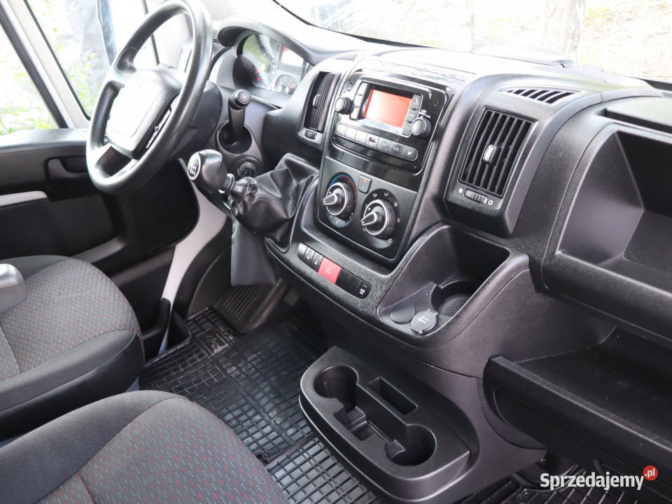 Peugeot Boxer 22 BlueHDi Katowice