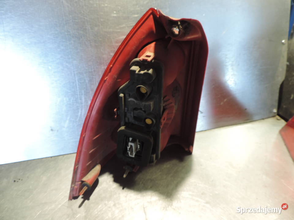 LAMPA PRAWY TYŁ PEUGEOT 307 FL KOMBI SW Nowy Sącz sprzedam