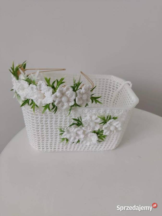 Koszyczek i opaska szydełkowe na Boże Cialo 3 lata+ Dębica sprzedam