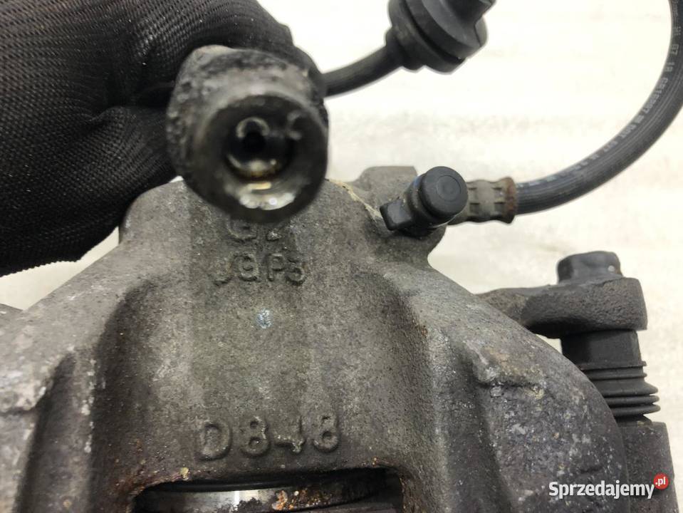 ZACISK HAMULCOWY LEWY PRZÓD JEEP COMPASS II 14 sprzedam