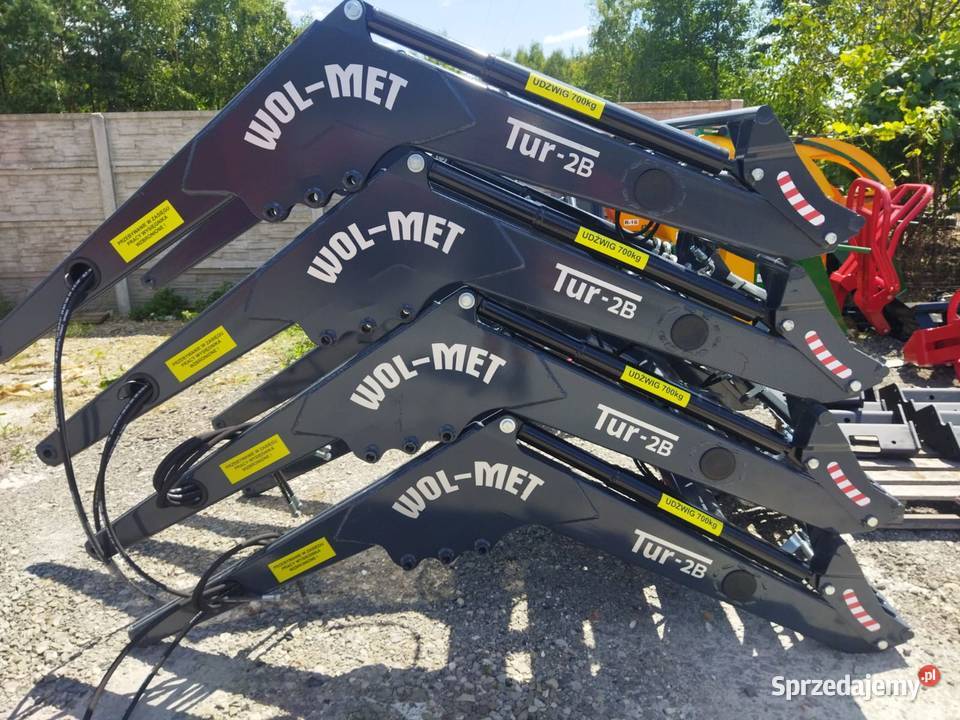 Ładowacz czołowy TUR 2B udźwig 700 nieuszkodzony