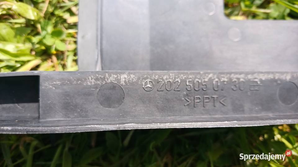 Osłona kierownica powietrza chłodnicy Mercedes Rok produkcji 1998 Warkały