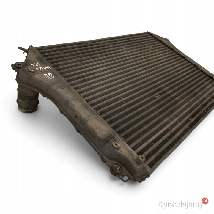 CHŁODNICA POWIETRZA INTERCOOLER Toyota Avensis osobowe lubelskie Chełm