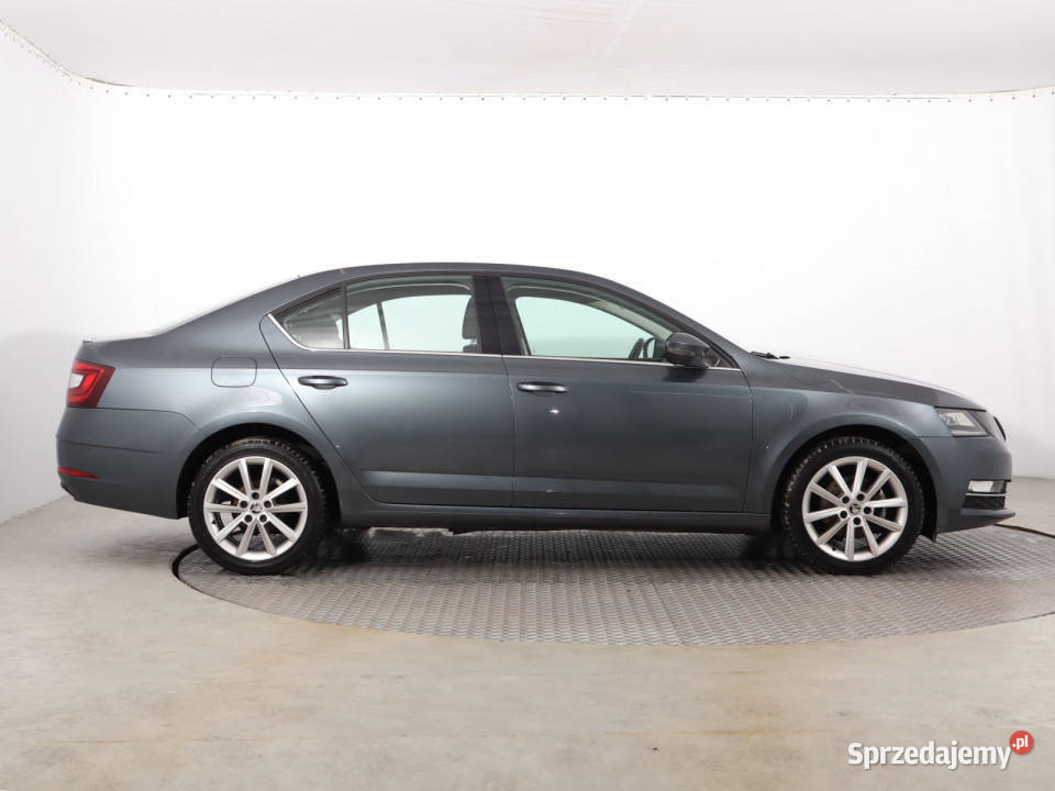 Skoda Octavia 15 TSI Katowice