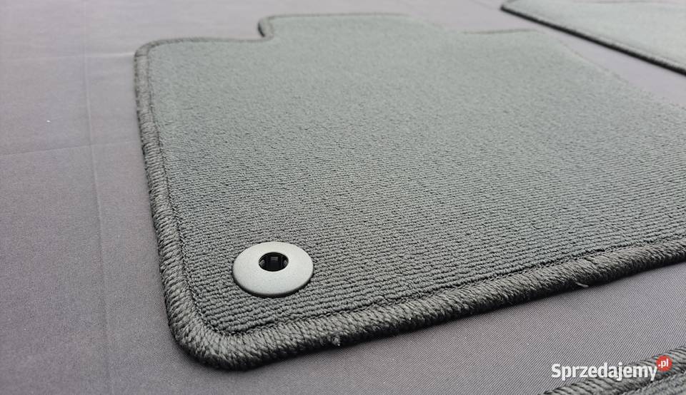 Volvo XC60 II Dywaniki oryginalne 32216555 Pozostałe Mielęcin