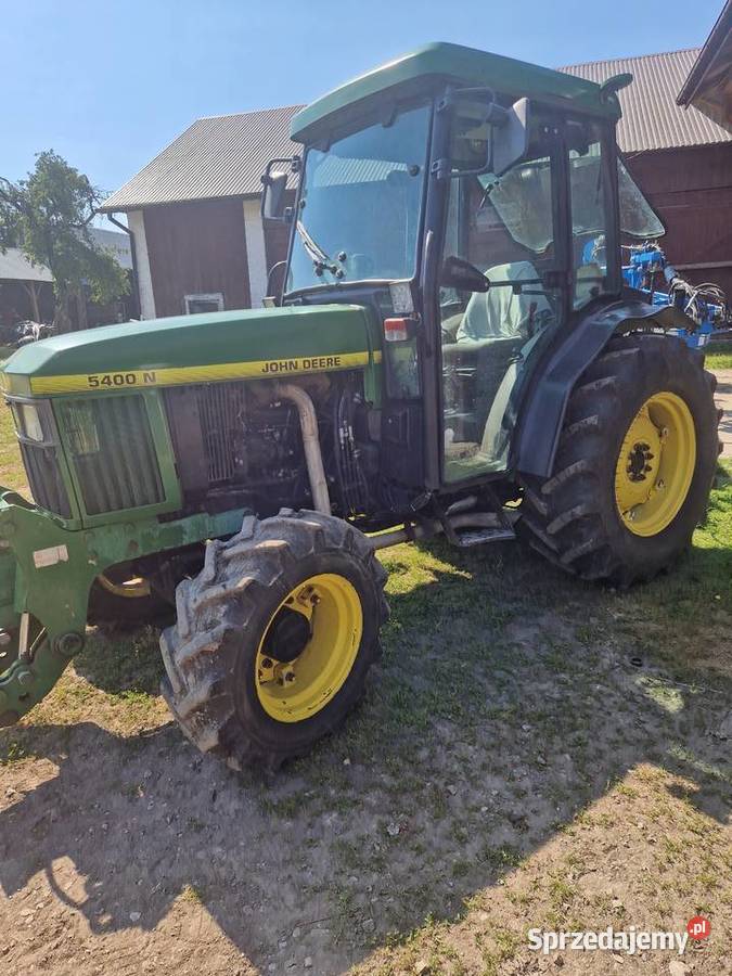 John deere 5400N sadowniczy John Deere Ostrowiec Świętokrzyski
