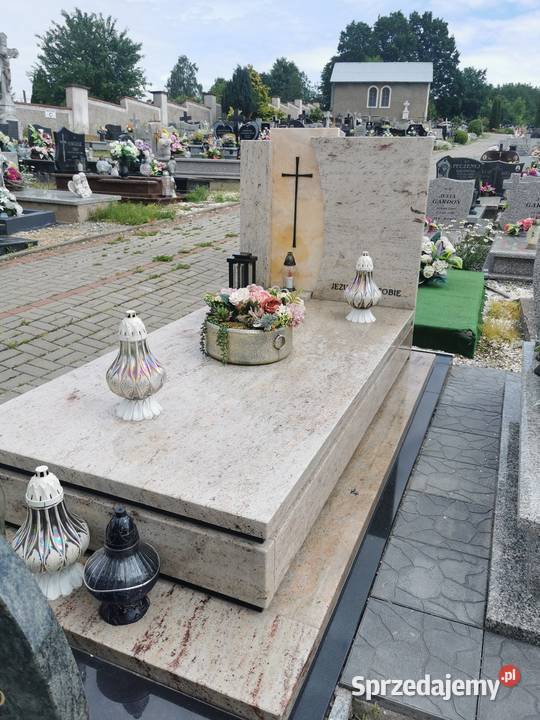 Nagrobek 3 Grobowiec Shivakashi 250 x 120 dolnośląskie Kłodzko
