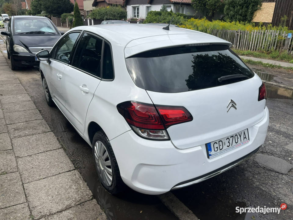 Citroen C4 CITROEN C4 II 16HDI klima navi II 100KM