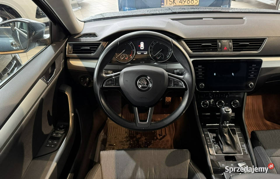 koda Superb Ambition 20TDI 190 4X4 DSG 2018 aluminiowe felgi Kielce