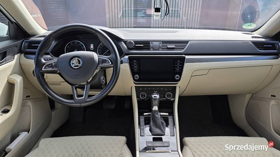 Skoda Superb super stan niski przebieg Szczecin