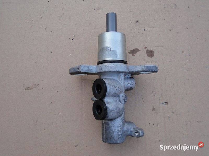 AUDI A4 A6 A8 D2 9902 POMPA HAMULCOWA 4D0611021B Przemęt