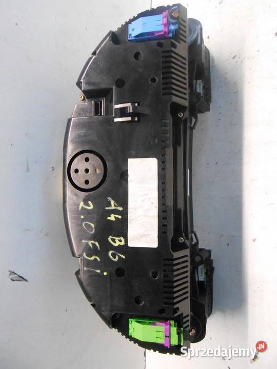 LICZNIK AUDI A4 B6 20 FSI Liczniki i zegary