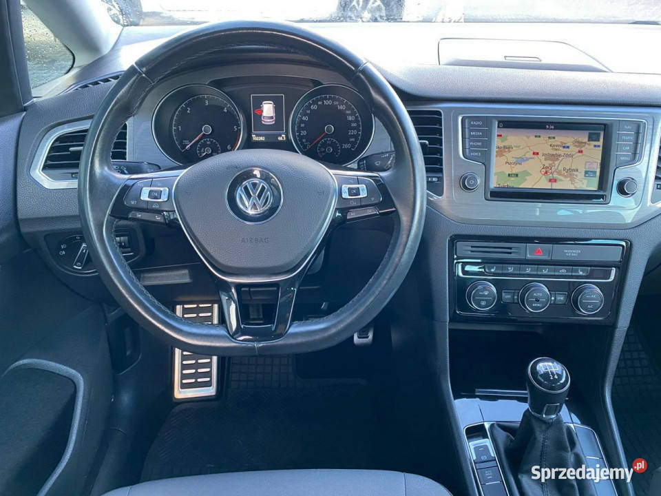 Volkswagen Touran niski przebieg podgrz fot navi Żory sprzedam